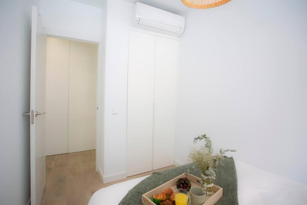 Ferienwohnung Elegante Apartamento Cerca De La Playa Valencia Exterior foto