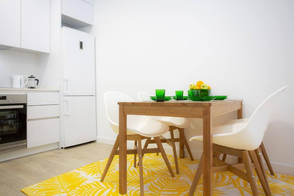 Ferienwohnung Elegante Apartamento Cerca De La Playa Valencia Exterior foto